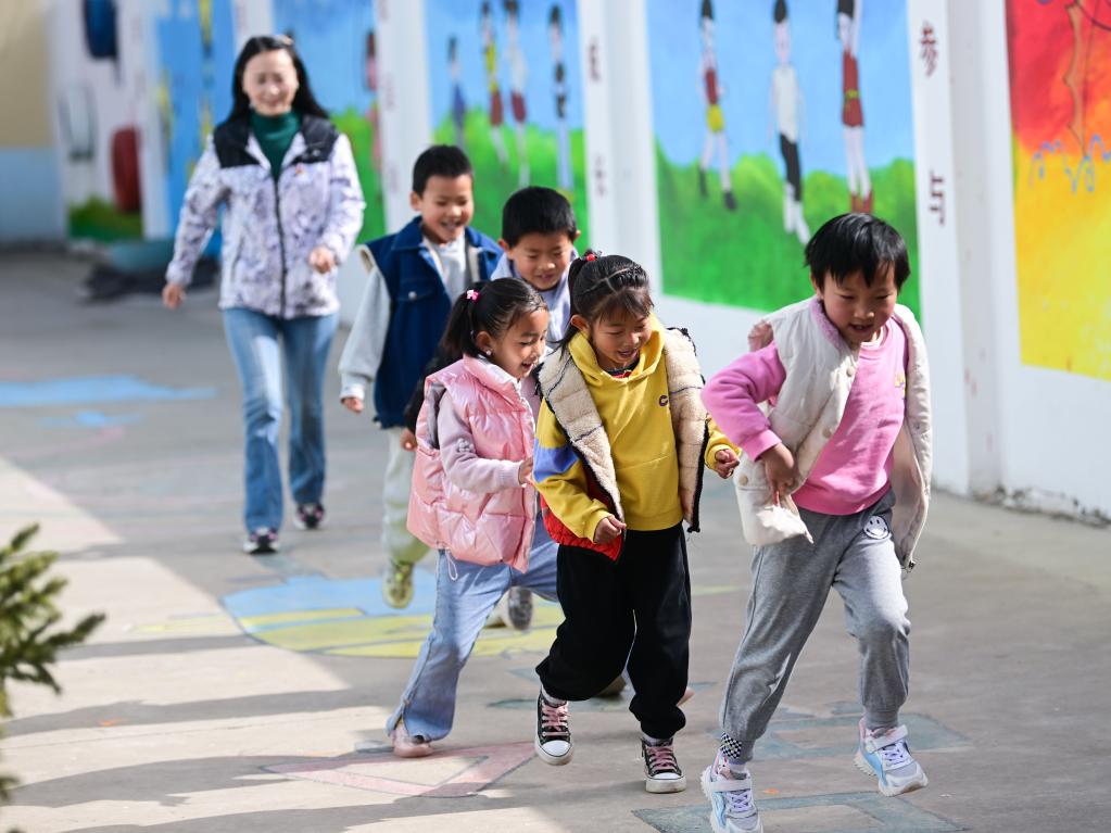 青海祁連：加強(qiáng)普惠幼兒園建設(shè) 提升學(xué)前教育質(zhì)量