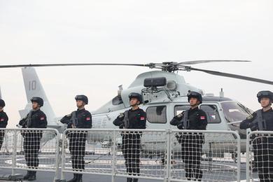 中國海軍第44批護(hù)航編隊起航赴亞丁灣