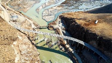 綜述：吉爾吉斯斯坦新北南公路助力中亞國(guó)家與中國(guó)的經(jīng)貿(mào)合作