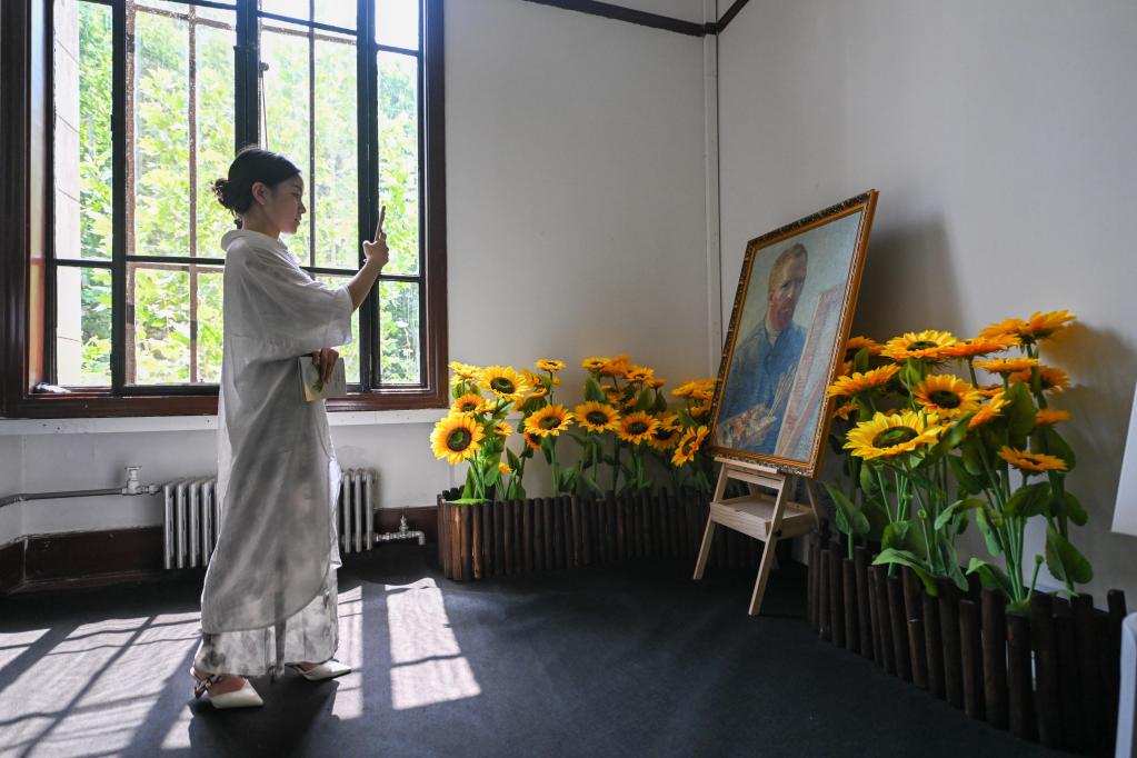 天津：在數(shù)字藝術博物館里探秘“梵高的世界”