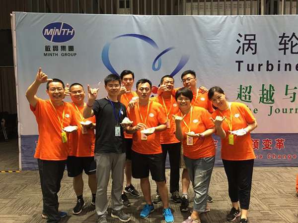 公司總經(jīng)理參加敏實集團組織的渦輪培訓(xùn)